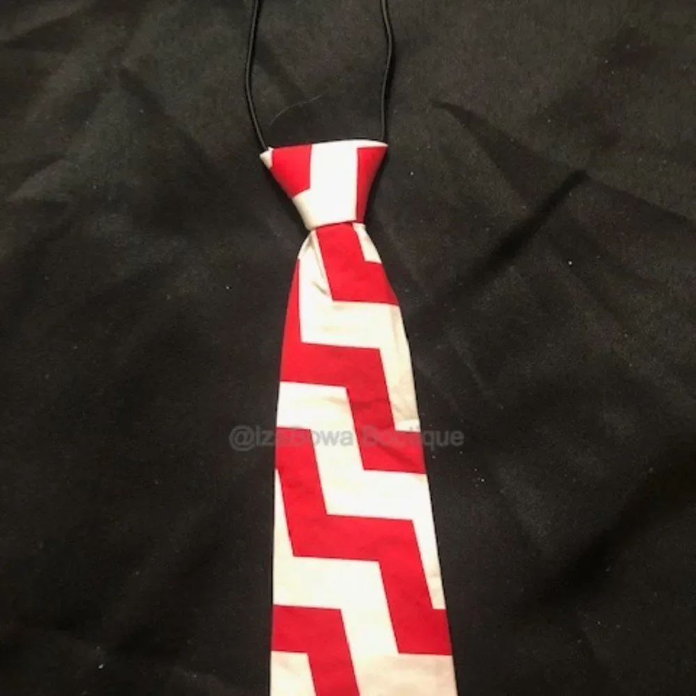 💗HOST PICK💗 Red Chevron Print Cotton Tie T212 NWT Boutique